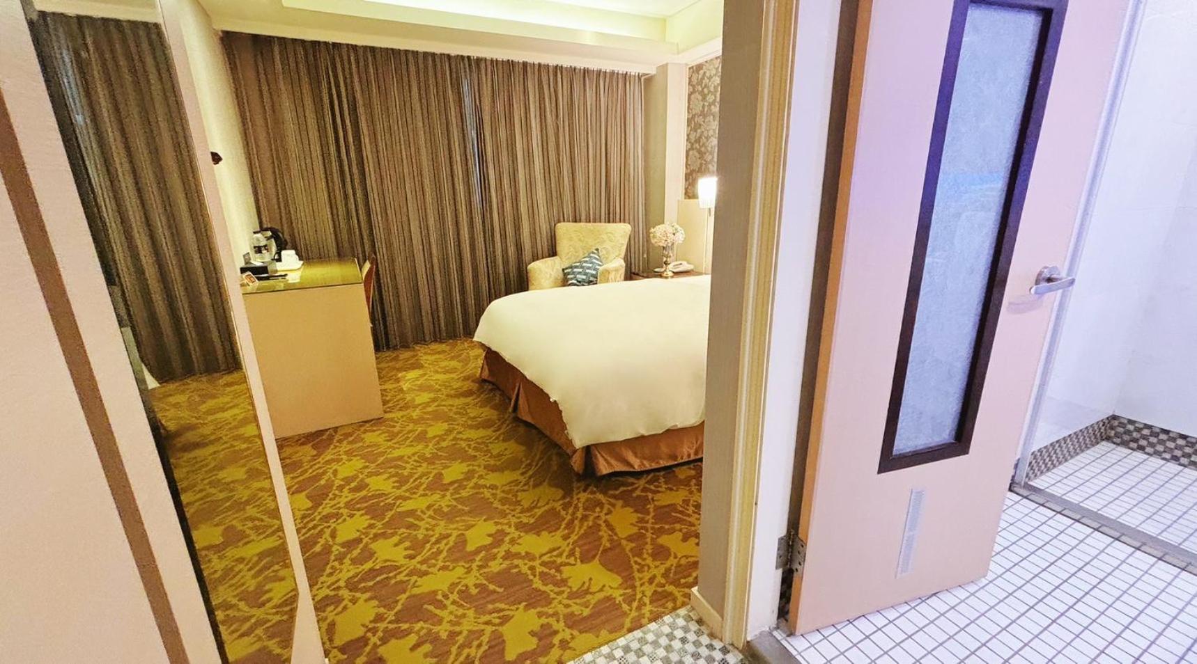 Hopecity Minsheng Hotel Taipei Bagian luar foto